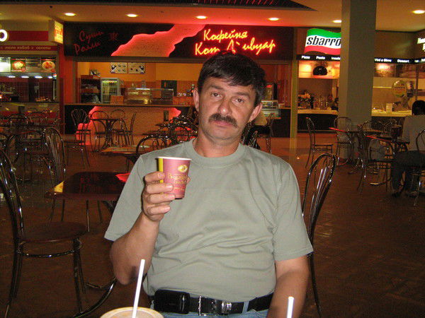 Владимир Монмар