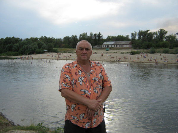 Владимир Тарураев