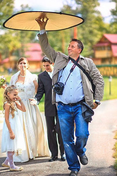 Толя Иванов