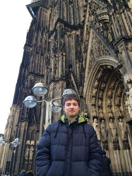 Коля Медведев