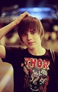 Олег Фролов