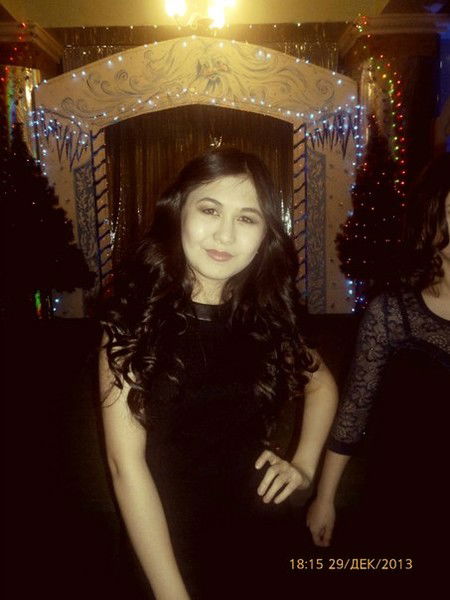 Арай Ахмеджанова