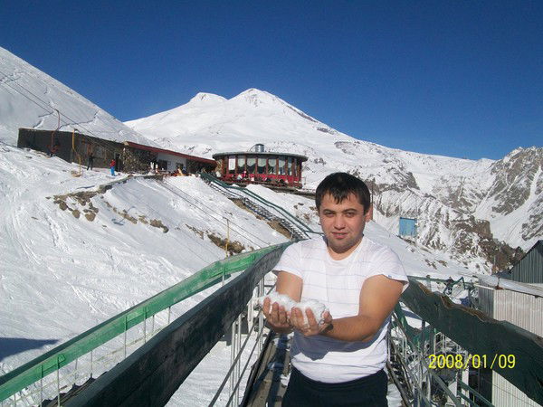 Жираслан Ляужев