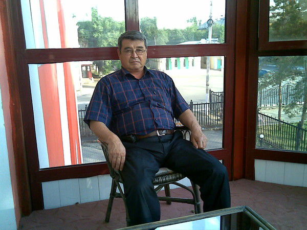 Алламберген Аманов