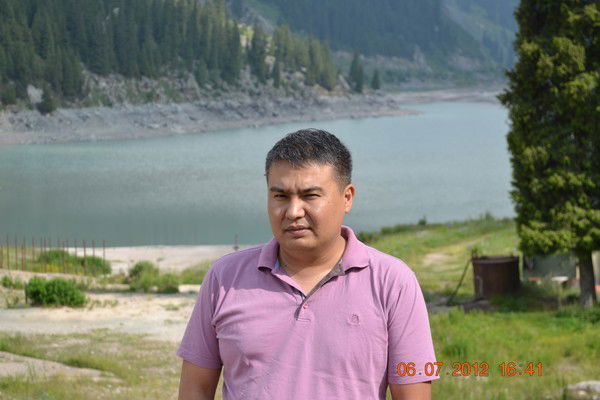 Болат Омарбеков