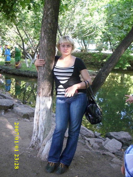 Надя Неукрытая