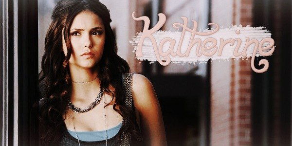 Нина Добрев