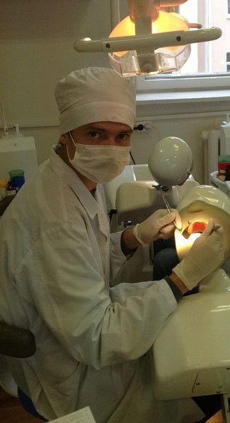 Павел Комаров