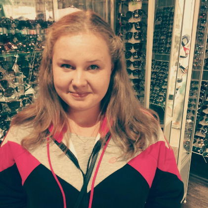 Аня Семёнова