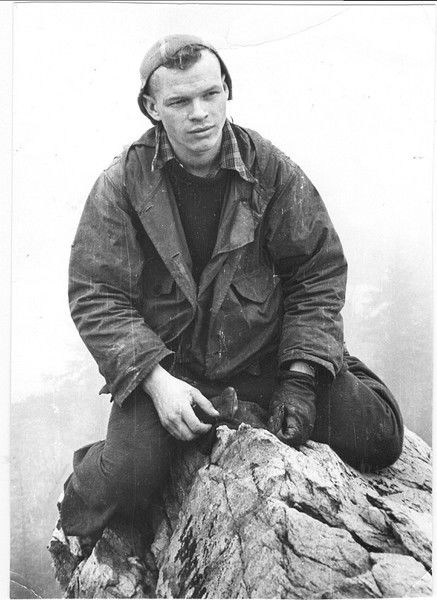 Неизвестно Неизвестно