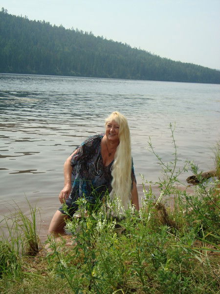 Нелли Углава