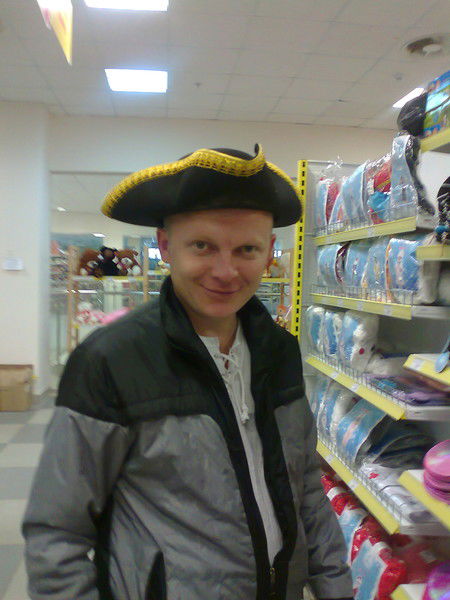 Александр Таразанов