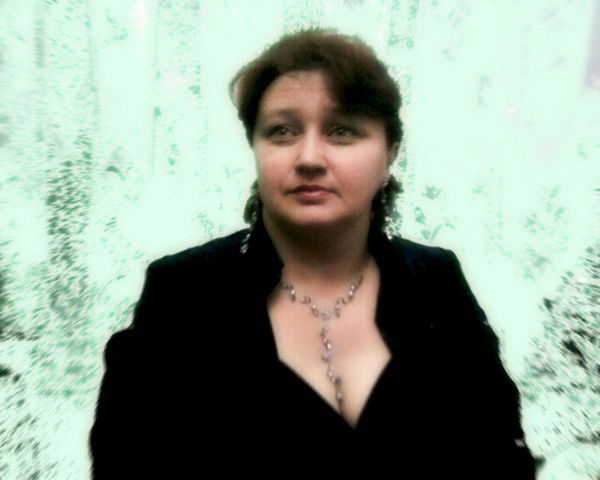 Елена Попова