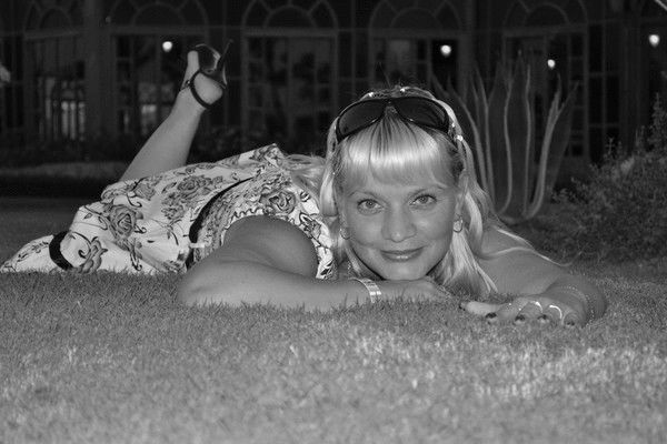 Елена Бокова