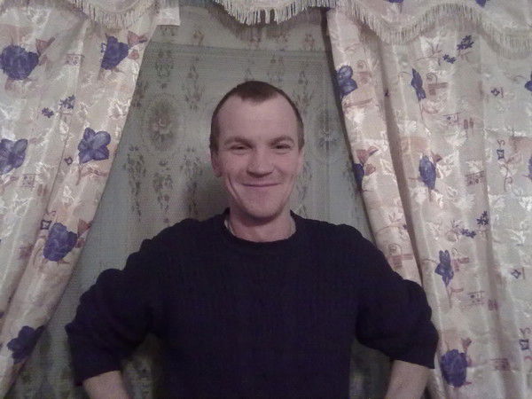 Максим Щёкин