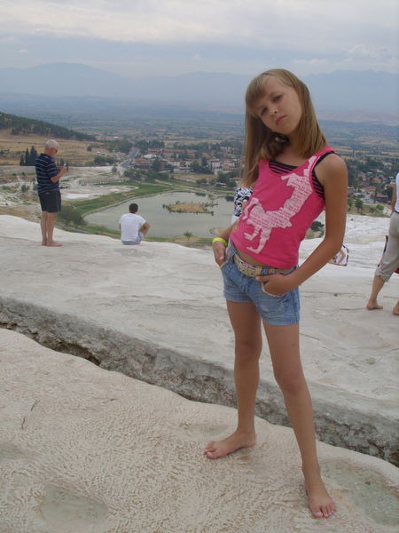 Даша Тшмонина