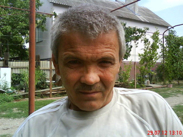 Иван Чотловш