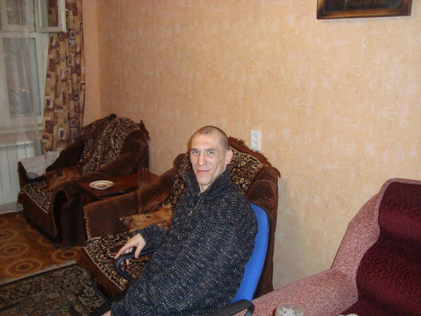 Артём Фролов