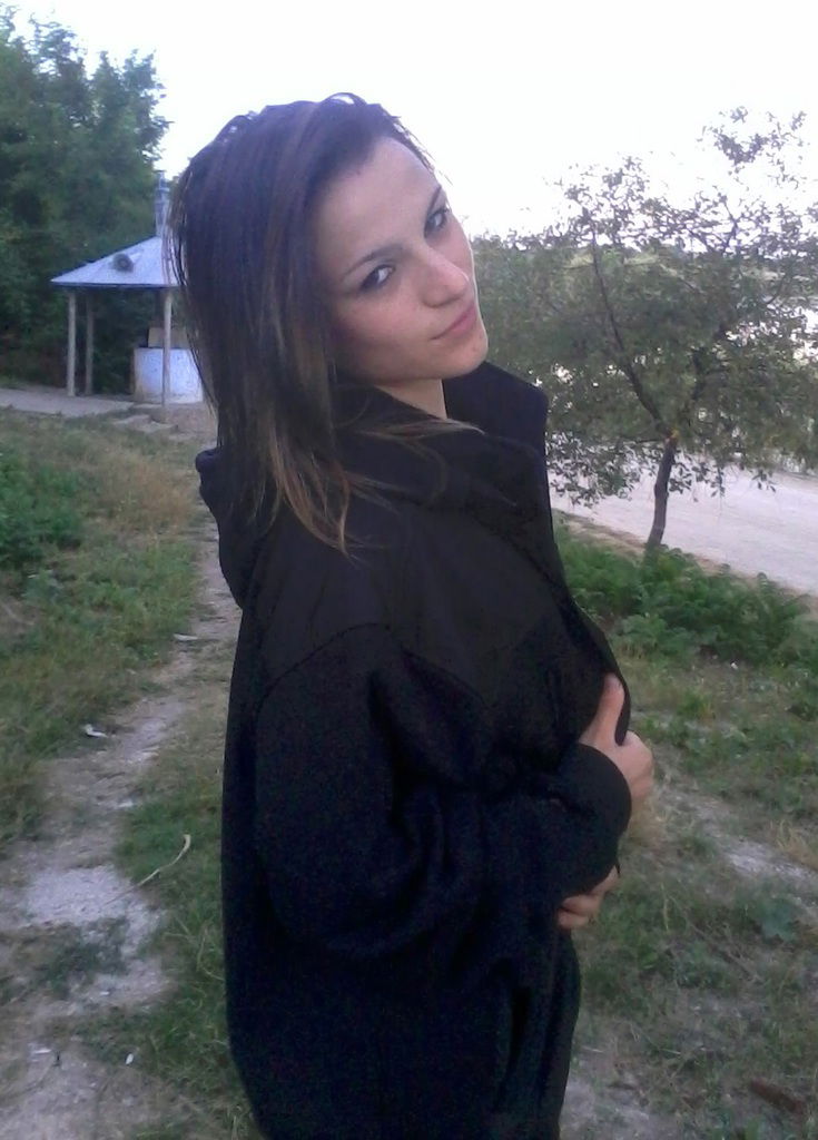 Алeнa Янoвич