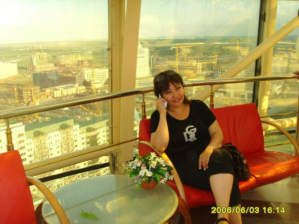 Шара Ельжанова