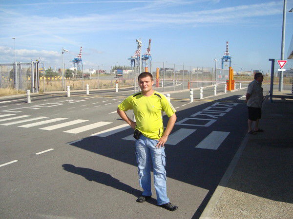 Александр Костенко