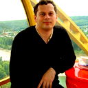 Юрий Попов