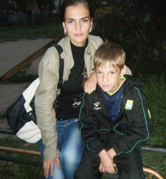 Айрис Великонис