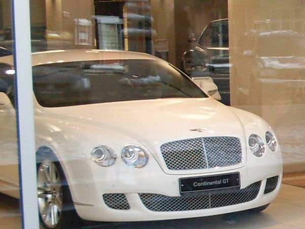 Икром Мухамедов