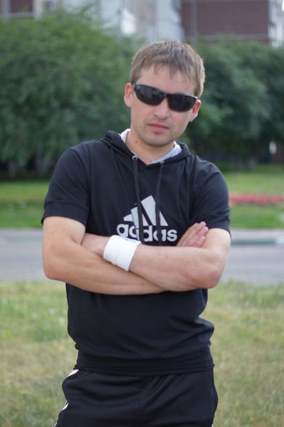 Владимир Романов