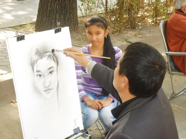 Амина Ахамбаева