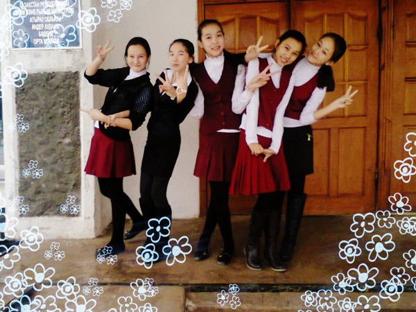 ***дана*** ***демеуова***