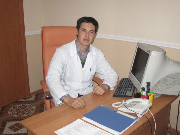 Сакен Анартаев