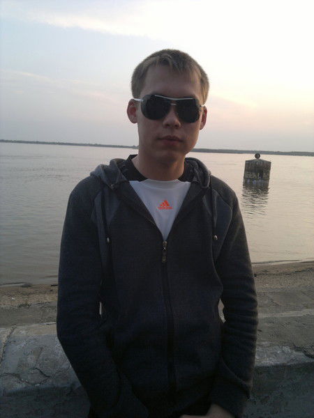 Санька Луговской