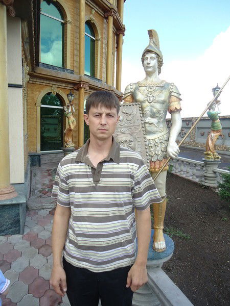 Евгений Иванов