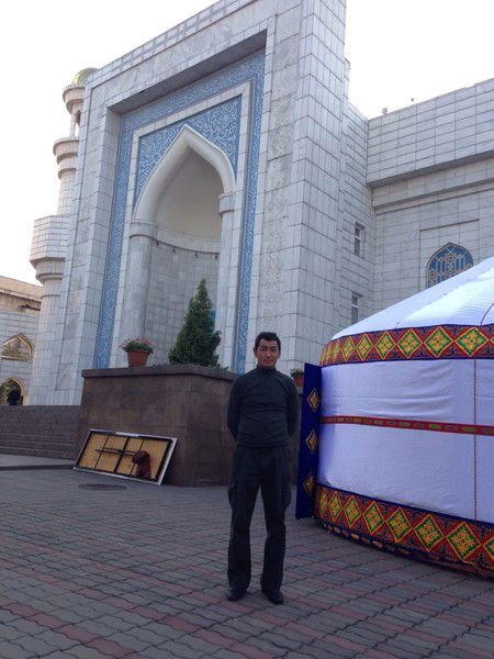 Асхат Колбаев