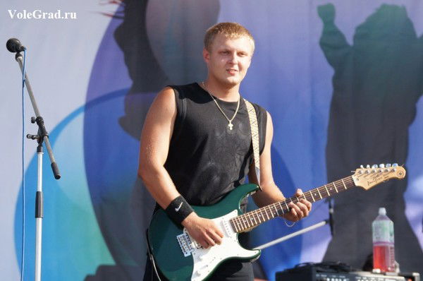 Александр Стародубцев