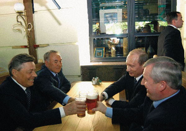 Нурлыбек Нуркожаев