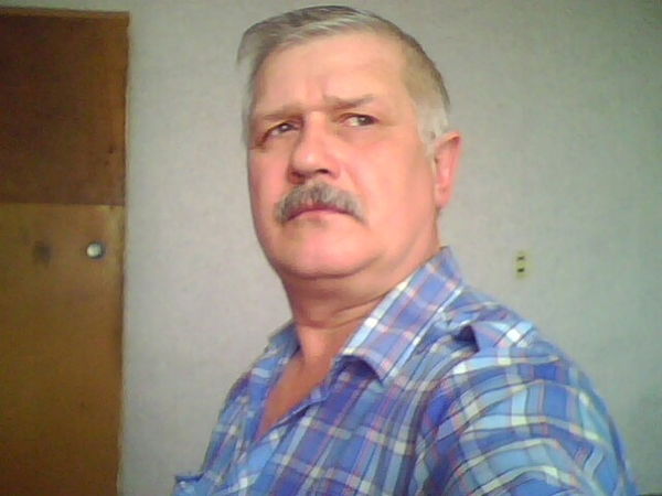 Александр Резников