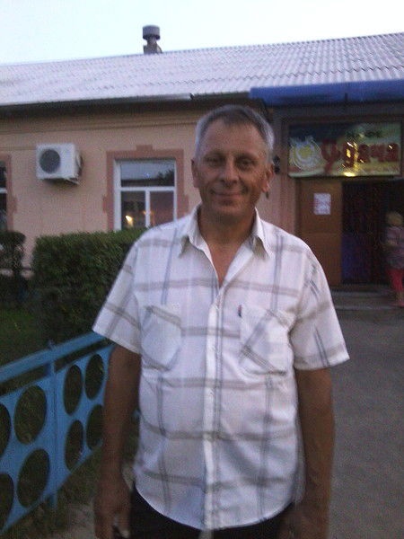 Юрий Болелов