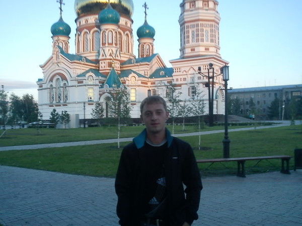 Александр Бухарин