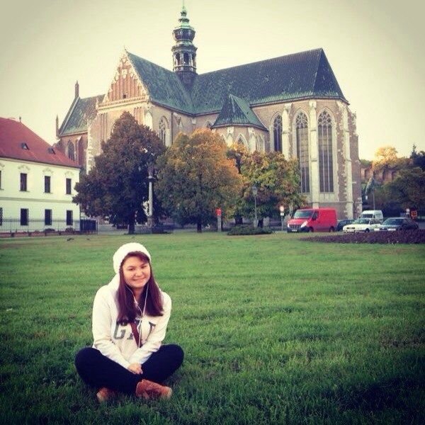 *beautiful As The Moon*