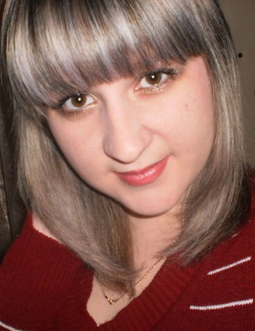 Оля Калюжная