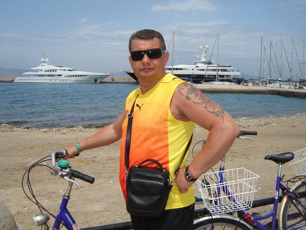 Александр Кравченко