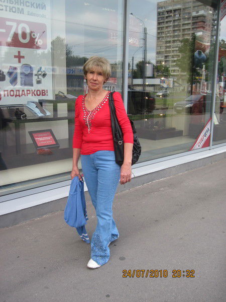 Оля Исхакова