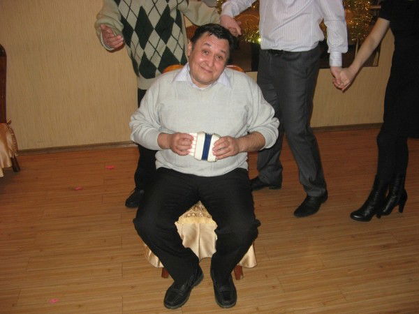 Амир Замирович