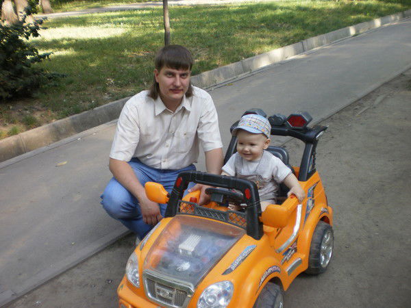 Николай Попов