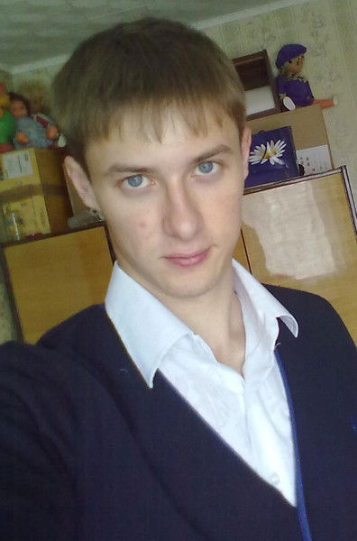 Илья Подзирук