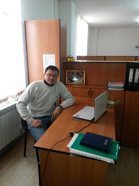 Станислав Ли