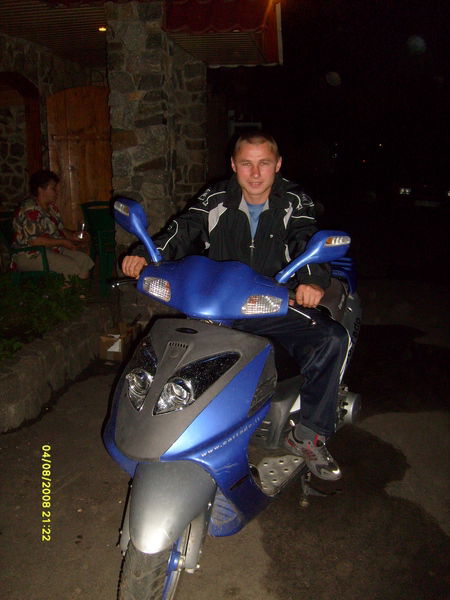 Андрей Швец