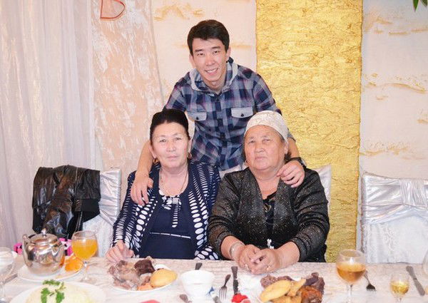 Серик Досбаев